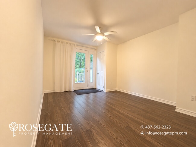Photo - All-Inclusive 1-Bedroom Multiplex Unit with In-Unit Laundry – Barrie Unit 1