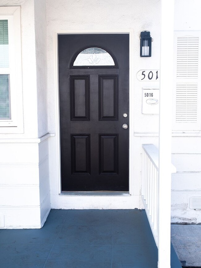 Photo - Sherman Oaks 2BD w/ Private Backyard, In-Unit W/D & Parking