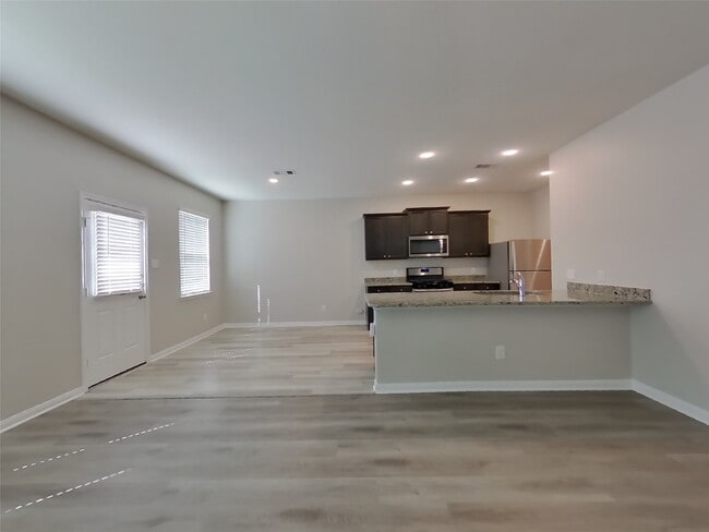 Photo - 23064 Shakespeare Dr