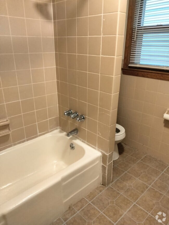 Building Photo - 39 Ives Ct Unit Rose Rental