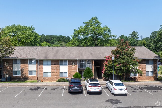 Photo - Trinity Properties - Campus Walk