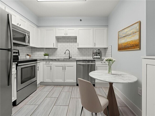 Photo - 2870 Pharr Ct S Northwest Unit 601