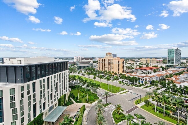 Building Photo - 550 Okeechobee Blvd Unit 1616 Rental