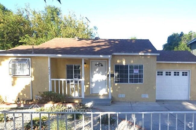 Building Photo - 7447 Loma Verde Ave Rental