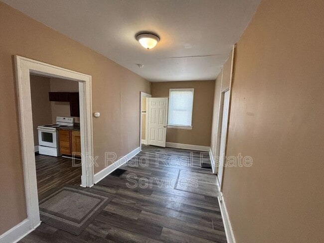 Photo - 1041 Fairview Ave