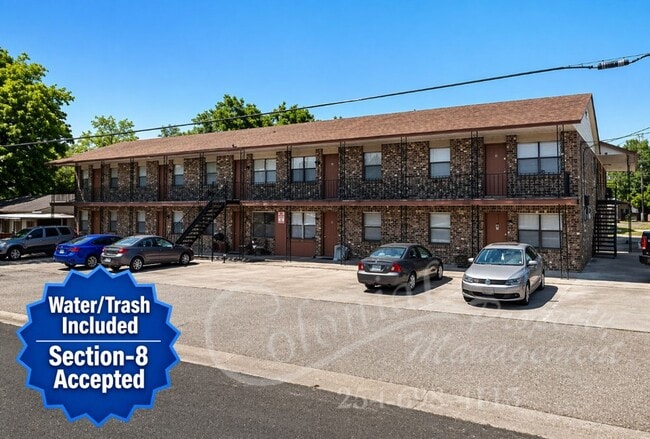 AVAILABLE NOW!! Water and Trash paid by owner. Section 8 accepted. - AVAILABLE NOW!! Water and Trash paid by owner. Section 8 accepted. Unit 9