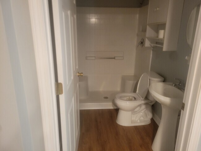 Photo - 3530 Parkwood Hills Ct