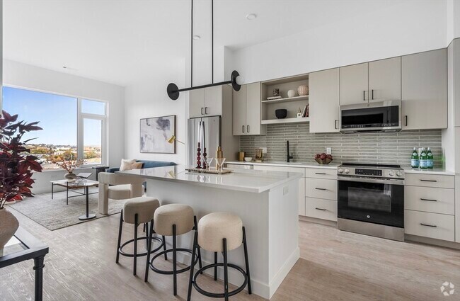 Building Photo - 85 Bennington St Unit #320 Rental