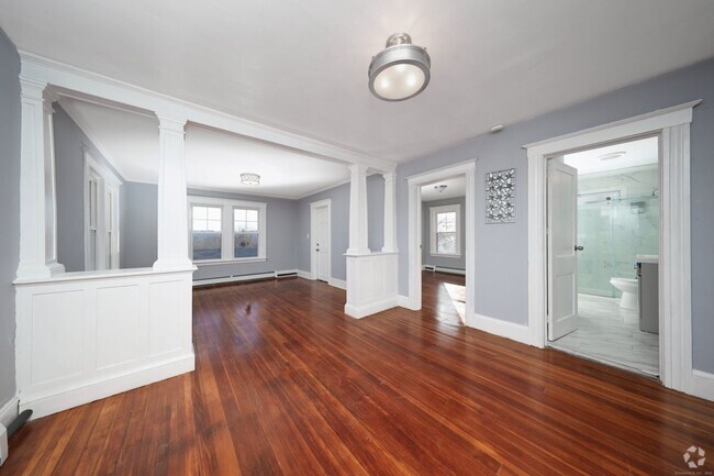 Building Photo - 78 Maplewood Ave Rental