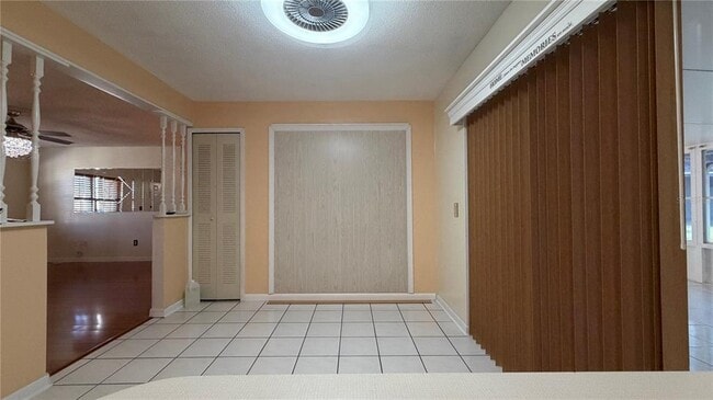 Photo - 126 N Observatory Dr