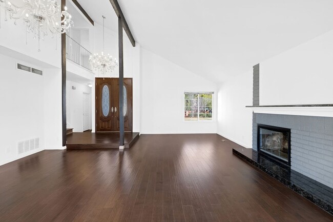 Photo - Modern Elegance Above the Greens: Premier Via Verde Estate with Panoramic Views