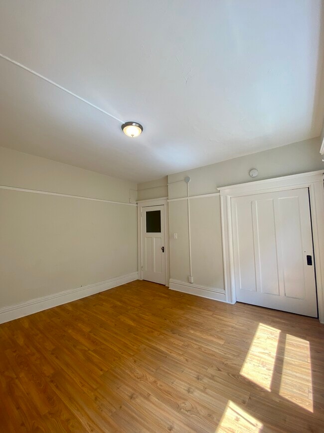 Photo - 3301 Telegraph Ave.