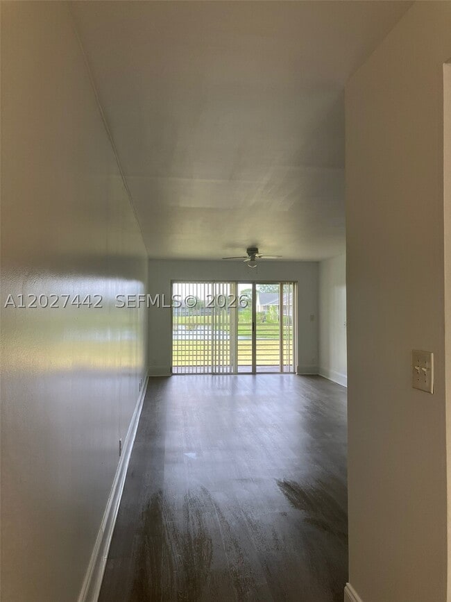 Photo - 2803 N Course Dr Unit 203