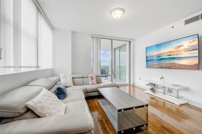 Photo - 2681 N Flamingo Rd Unit 1201S