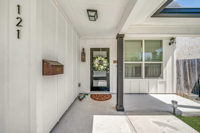 Building Photo - 121 Cash Alley Rental