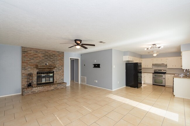 Photo - 4210 Cork Ln