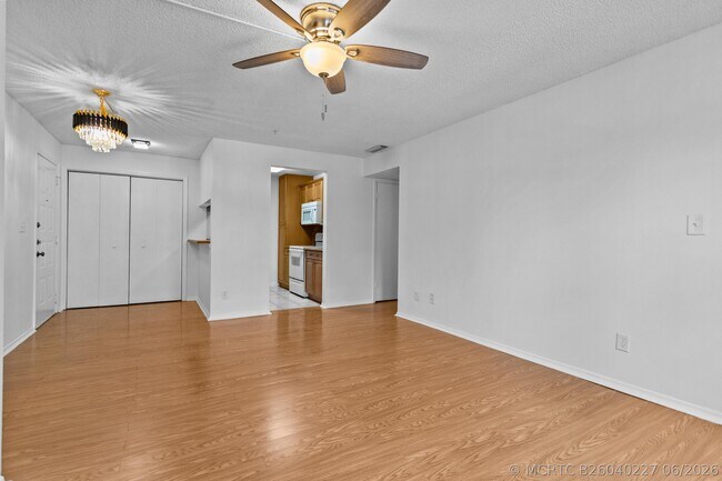 2317 N Congress Ave Unit 24