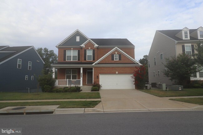 Building Photo - 3348 Burton Dr