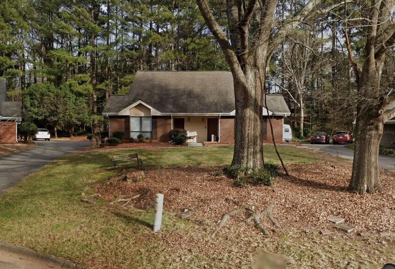 Room in House on Plymouth Ln - Room in House on Plymouth Ln
