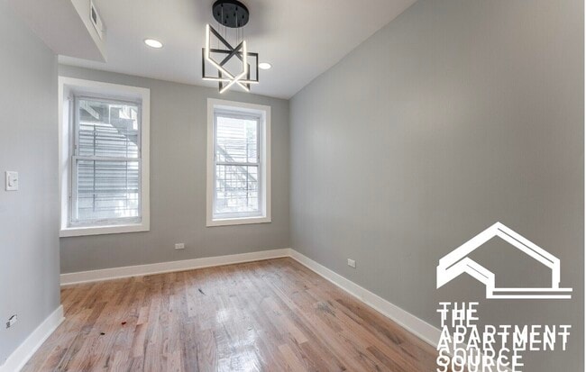 Building Photo - 1624 W Beach Ave Unit 1r Rental