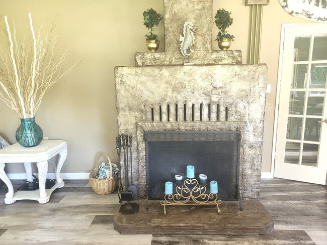 Photo - 262 Mantle Rd Unit ID1336260P