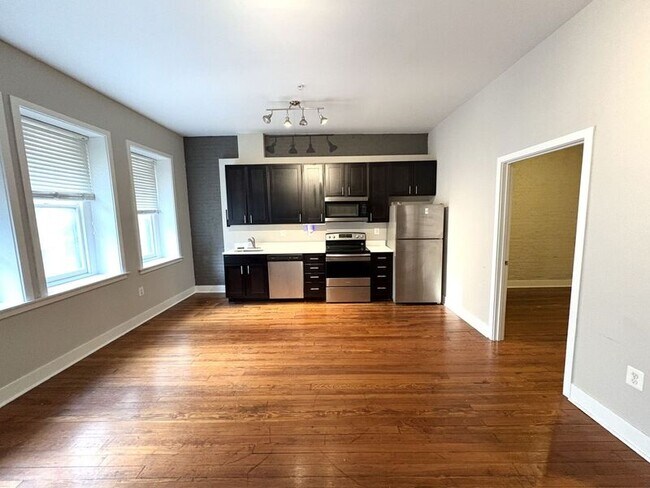 Photo - 21 S Calvert St Unit 5