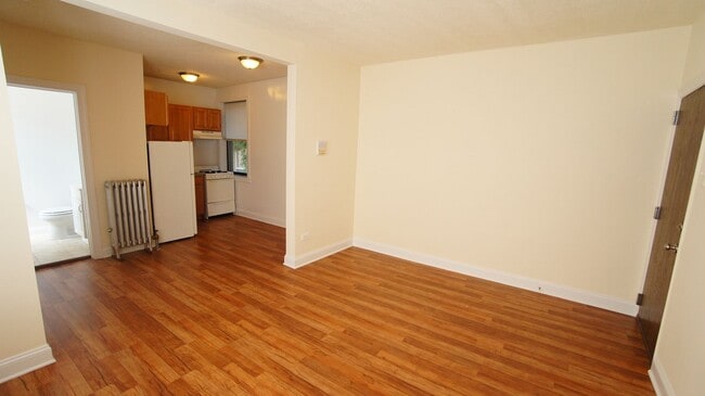 Building Photo - 1749 N Humboldt Blvd Unit 103