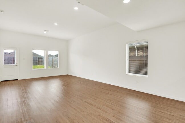 Photo - 5110 Sunvalley Bend Dr