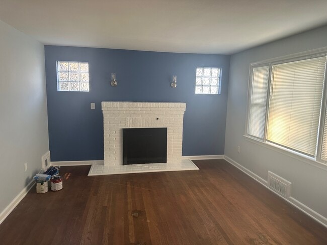 Photo - 6507 Kenwood Ave