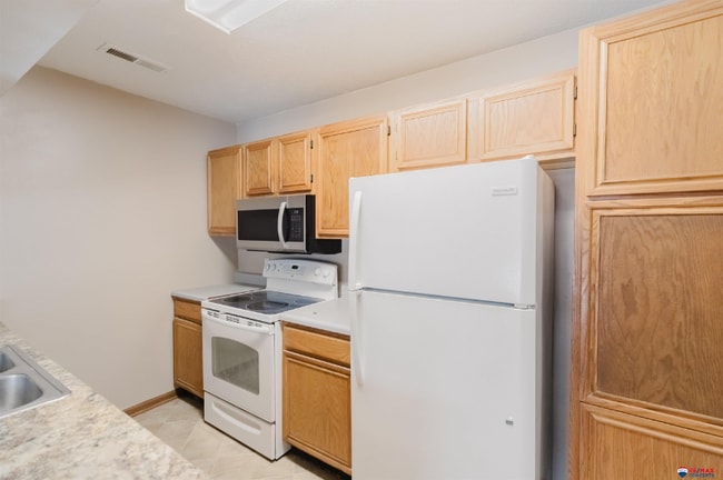 Photo - 3540 T St Unit 3540 T St
