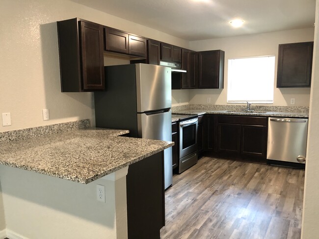 Kitchen - 9316 N Peachtree Way Apartamentos Unidad 9316