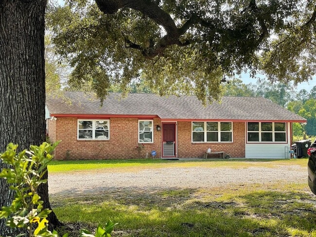 Building Photo - 12601 Patterson Rd
