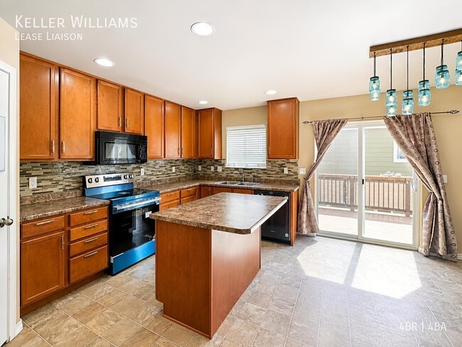 909 Fire Rock Pl