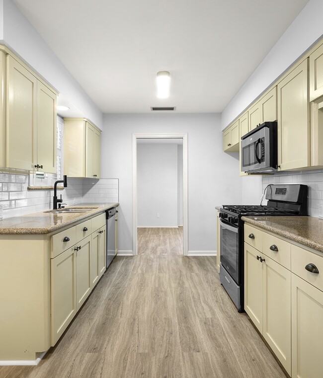 Photo - 12318 Renwick