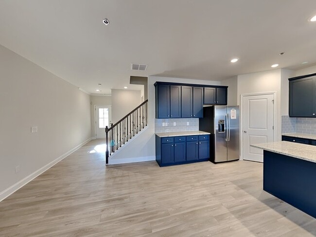 Photo - 116 Wayne Ln