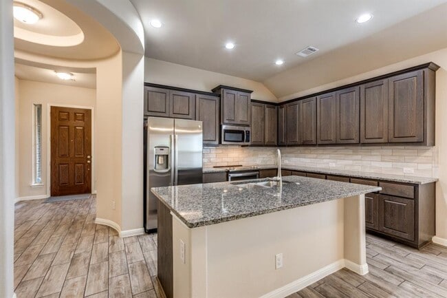 Photo - 20037 Navarre Terrace