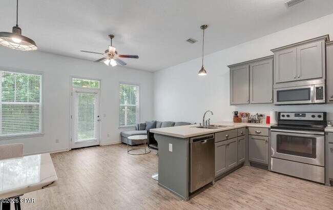 Photo - 7228 Quail Hollow Dr