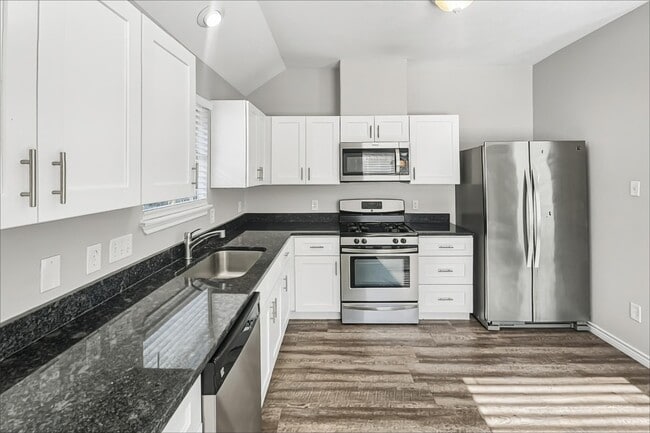 Photo - 13319 Ambrosa Dr