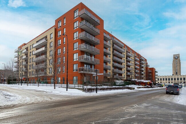 Photo - 2700 Rue Rufus-Rockhead Unit ID1264186P