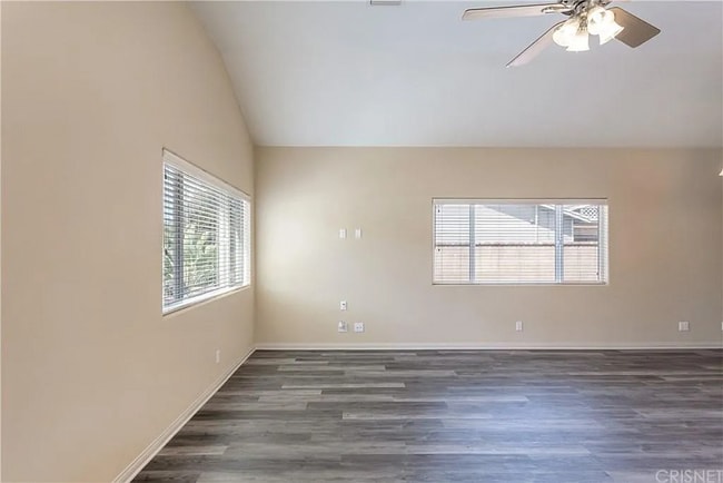 Photo - 341 Franklin Ln