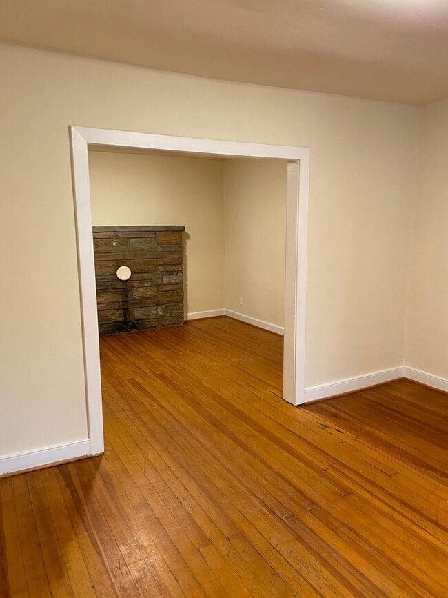 Photo - 2700 E Belt Blvd