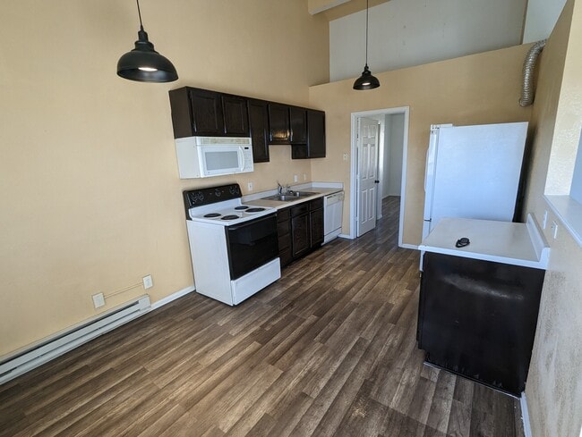 Photo - Oakshire D Unit D