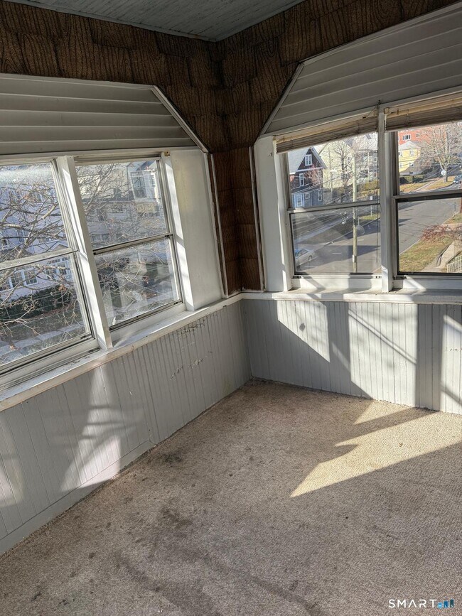 Photo - 120 Evergreen Ave