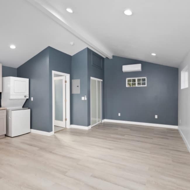 Photo - 15247 Binney St Unit 15247 1/2