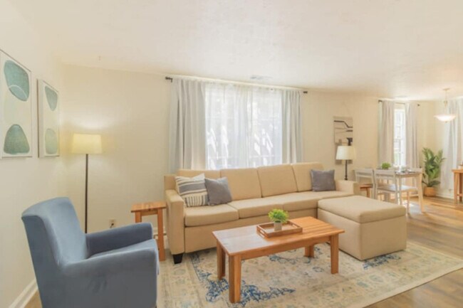 Photo - 3912 Crestview Dr Unit ID1043661P