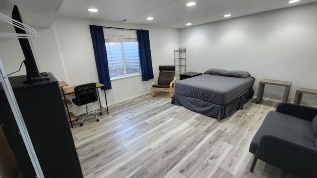 Building Photo - 4197 W 4100 S Rental