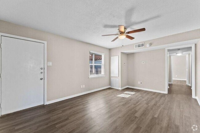 Building Photo - 2502 Avenue L Unit 15 Rental