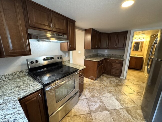Photo - 822 S Logan Ave