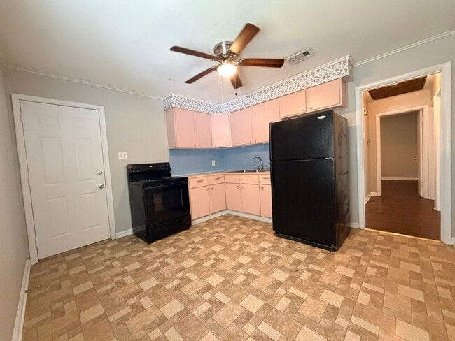 Photo - 205-207 W J Avenue Unit 207 W J Avenue