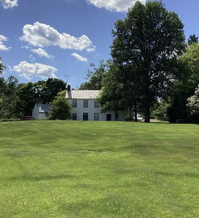 Photo - 2839 Uniontown Rd